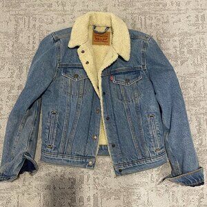 Levi's Original Sherpa Trucker Jacket, Size Small